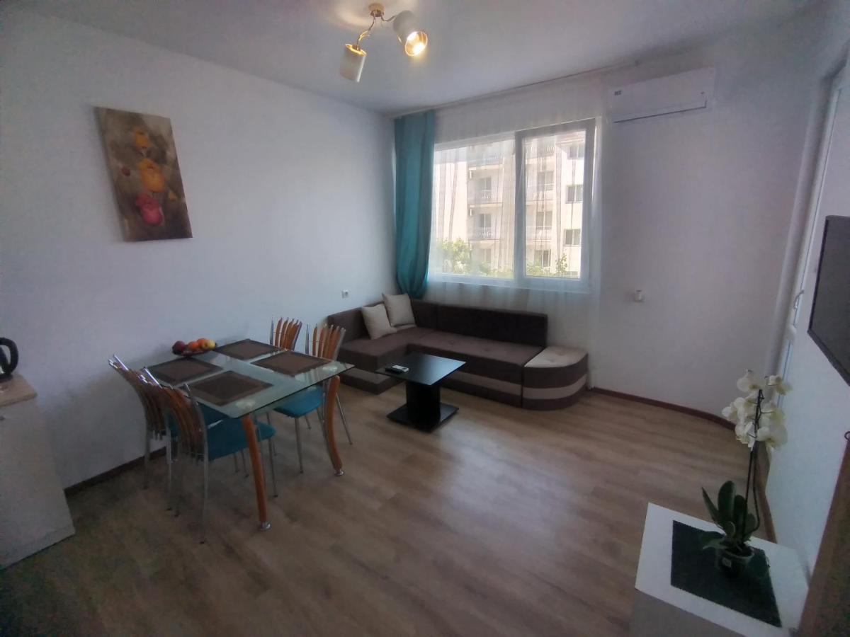 The Center Apartments Comfort Sandanski Zewnętrze zdjęcie