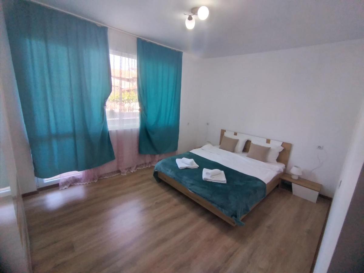 The Center Apartments Comfort Sandanski Zewnętrze zdjęcie