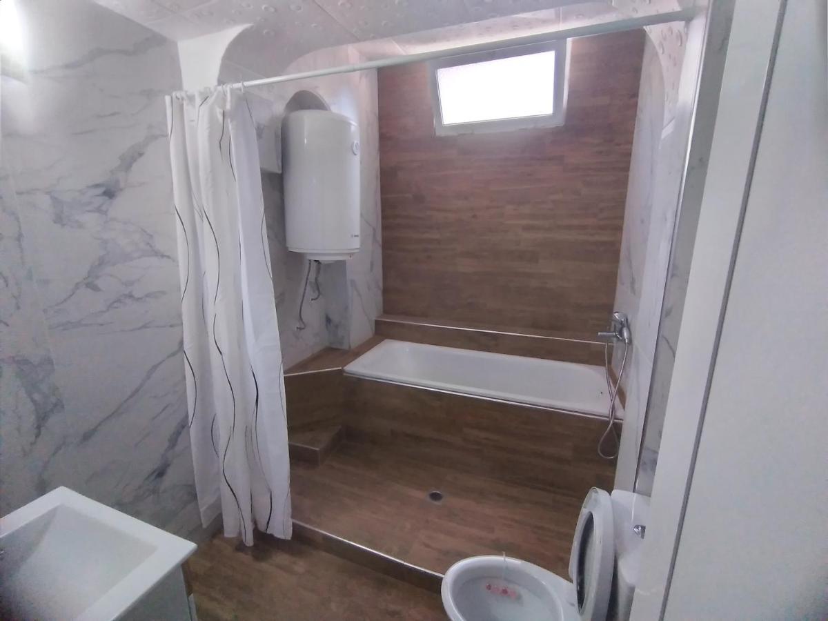 The Center Apartments Comfort Sandanski Zewnętrze zdjęcie